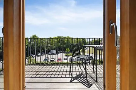 Huge Luxe Doublex W Private Balcony Апартаменты *